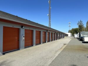 RV Storage in Maple Ridge British Columbia Mini Mall Storage Maple Ridge Stewart Cres 1 300x225