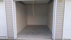 RV Storage in Mont Saint Hilaire Quebec Mini Entrepots Monteregiens par Entreposage DC 1 300x169