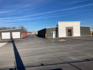 RV Storage in Niverville Manitoba Storage Bros Niverville 1 300x225