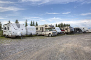 RV Storage in Repentigny Quebec Entrepots JCM Inc 1 300x200