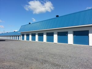 RV Storage in Saint Pie Quebec IDM Entrepots par Entreposage DC 1 300x225